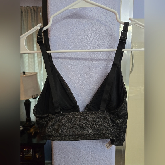 Auden Unlined V neck Bralette Set - Picture 3 of 9